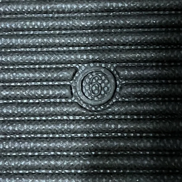 Olivia Miller Women’s Slipper - Picture 4 of 6